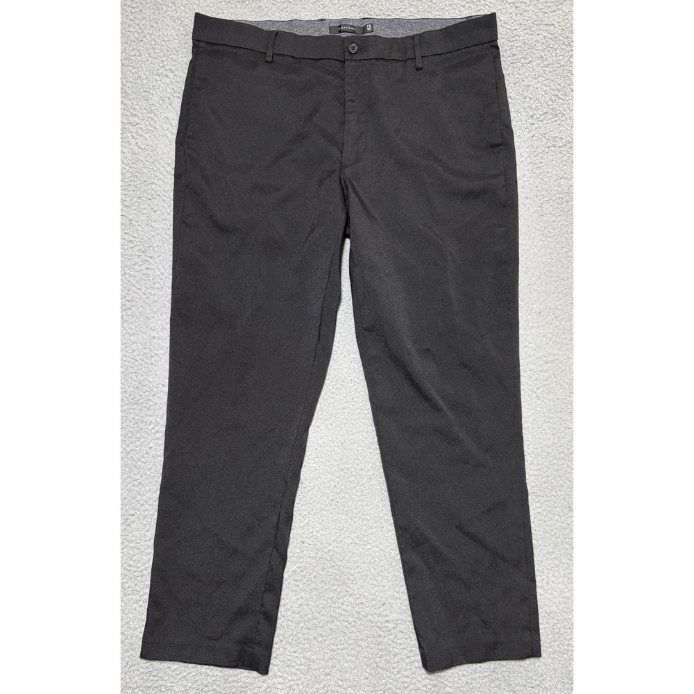 Tahari Black Dress pants slacks Mens size 36x30 (measures 36x29)